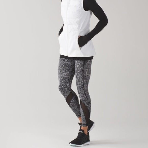 Lululemon Inspire Tight II Leggings
Power Luxtreme Suited Jacquard Black White - Picture 2 of 14
